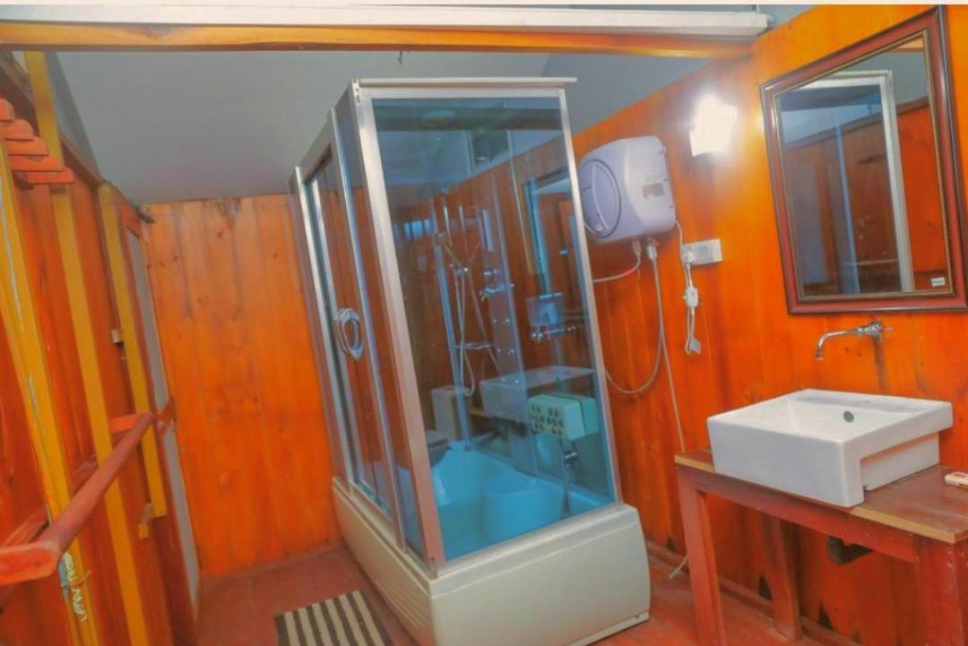 Yala Hotel Lion -Air Conditioned High Luxury Safari Camp Zewnętrze zdjęcie